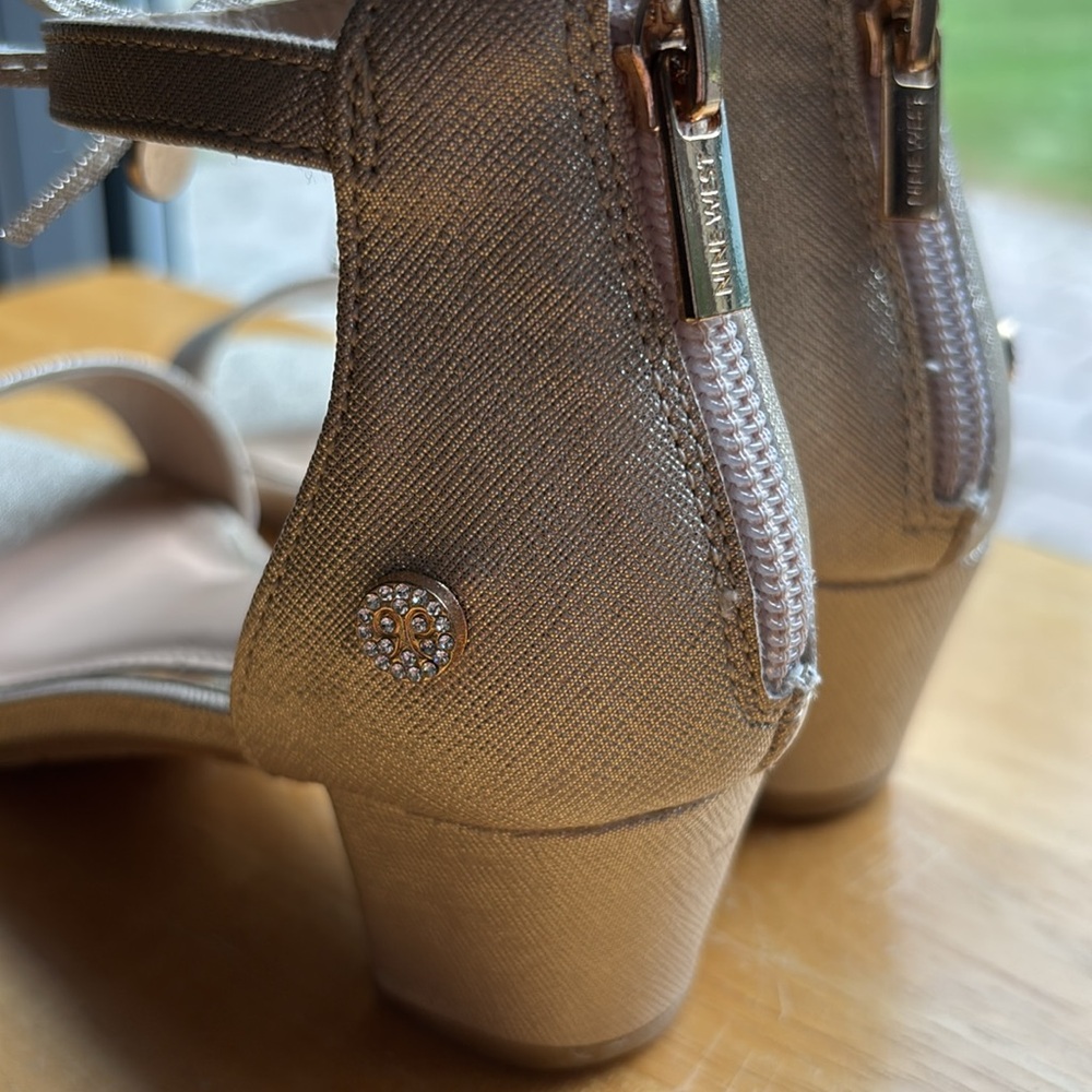 KIDS Nine West Elizabeth Shimmer gold dress shoes - Picture 7 of 11